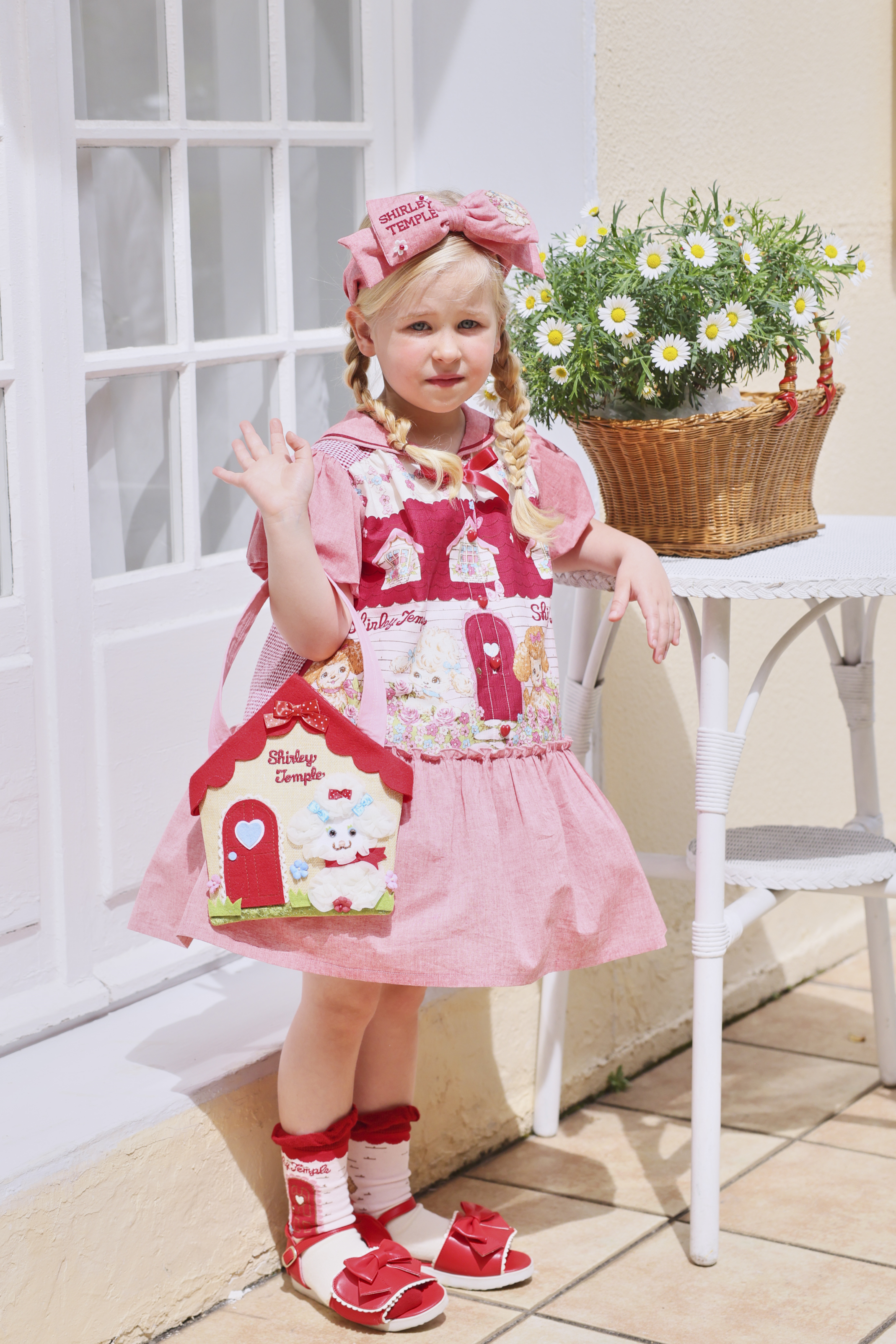 本日限定価格Shirley Temple いちご ハート うさぎワンピース 3点 わんちゃんフラワーハウスプリントセーラーワンピース（Toddler