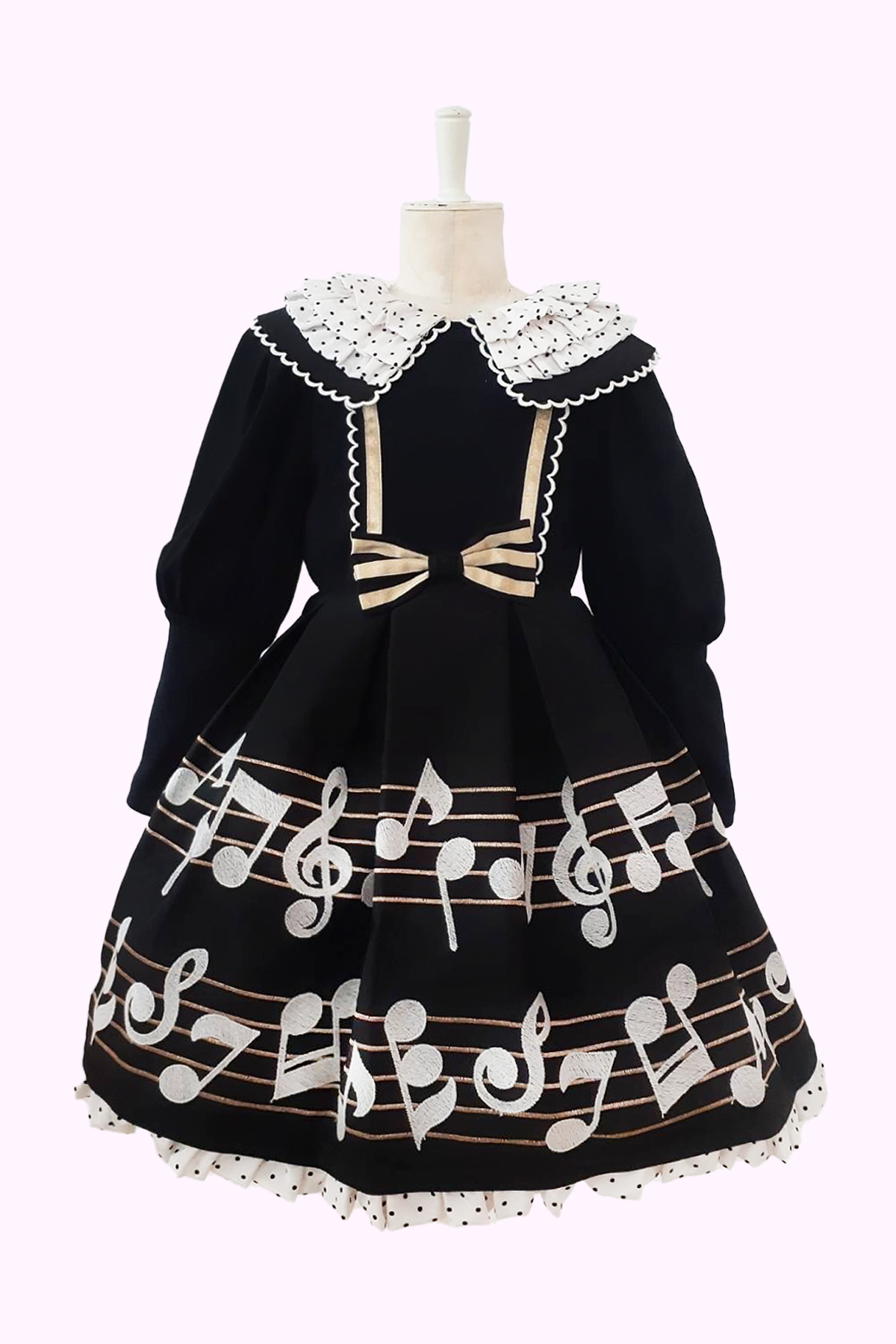 Shirley Temple 黒いフリル付きドレス 120cm Shirley Temple 黒いフリル付きドレス 120cm シャーリーテンプル