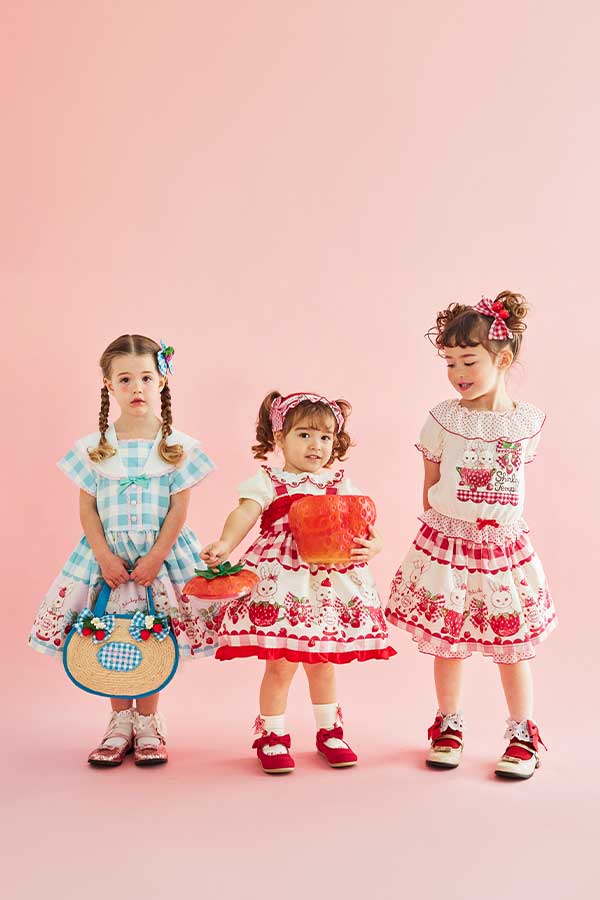 Strawberry bunny teatime – Shirley Temple Online Store