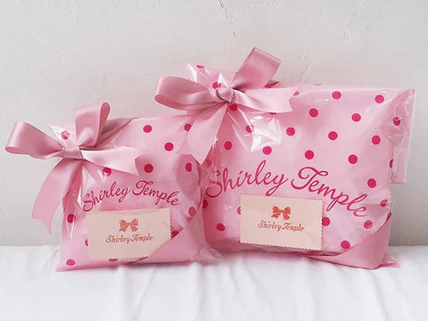 QUESTION – Shirley Temple Online Store